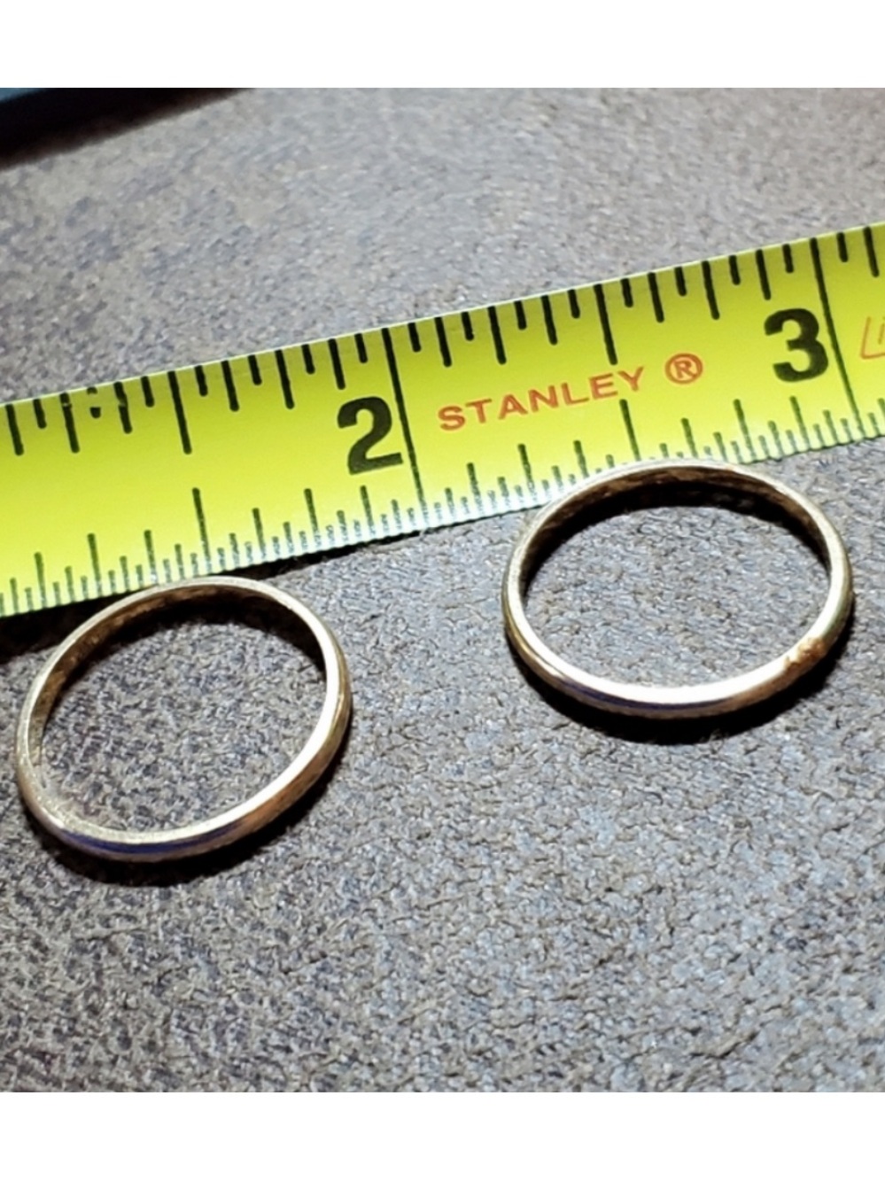 Set (2) 14K Yellow Wedding Bands Both Rings size 6-6.5 USA